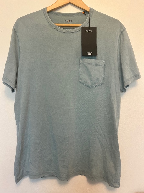 DU/ER Other - DUER Men's PurePima Vintage Pocket Tee Washed Oceanic Size L NWT